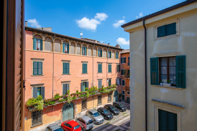 Appartamento in vendita a Verona