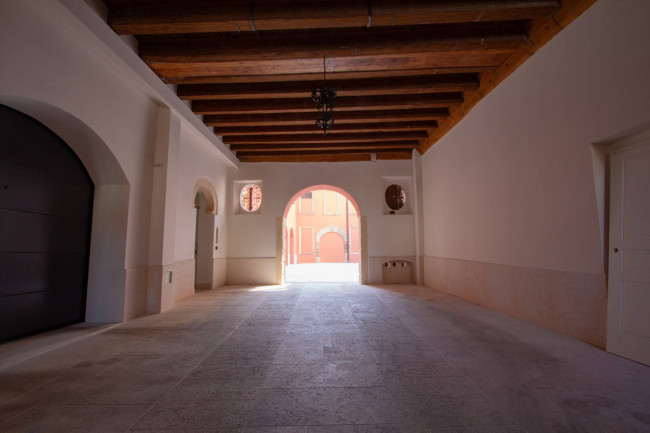 Appartamento in vendita a Verona
