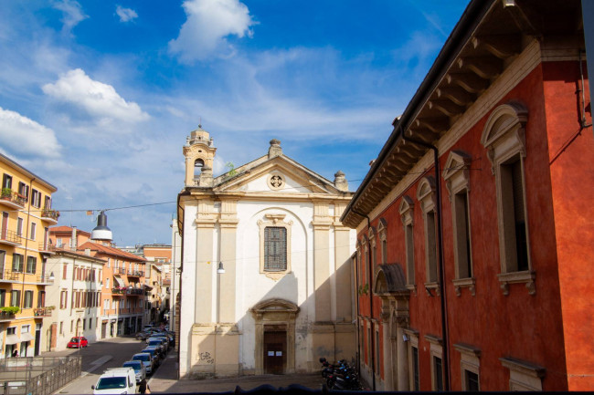 Appartamento in vendita a Verona