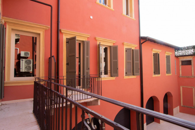 Appartamento in vendita a Verona