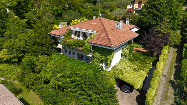 Villa in Vendita a Verona