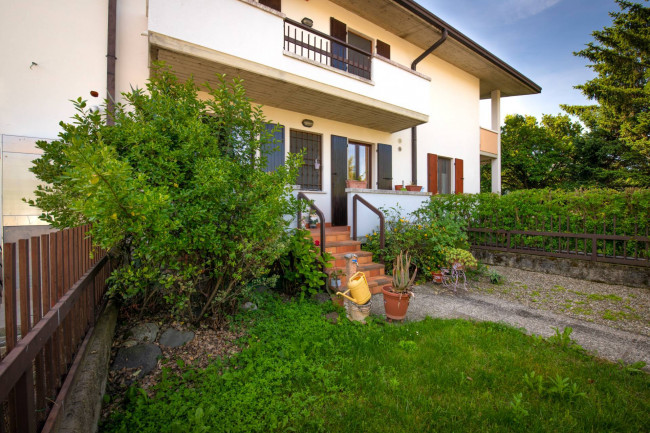 Villette a schiera in vendita a Desenzano del Garda