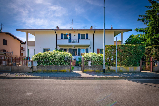 Villette a schiera in vendita a Desenzano del Garda