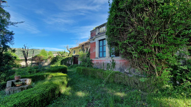 Villa in vendita a Tregnago