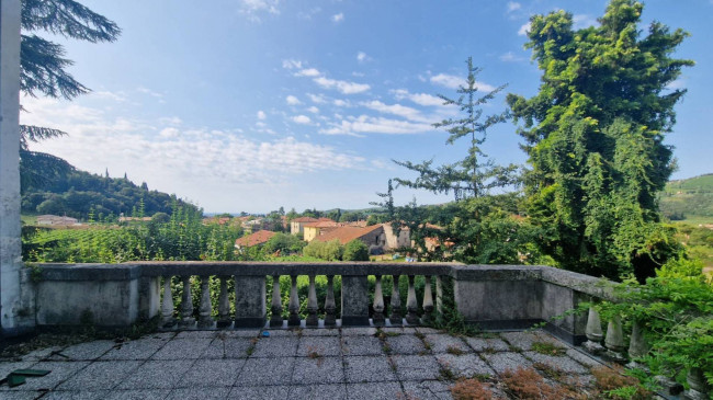 Villa in vendita a Tregnago