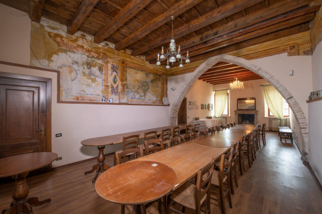 Villa for sale in Sorgà
