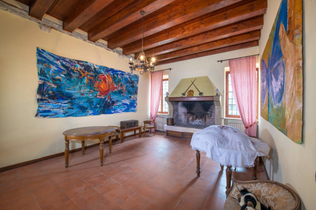Villa for sale in Sorgà