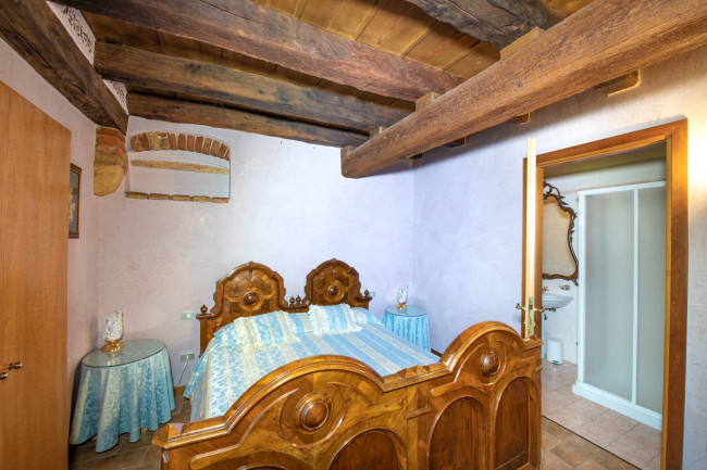Villa for sale in Sorgà