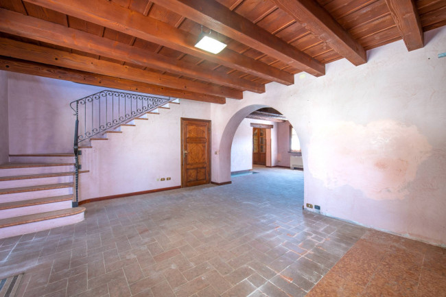 Villa for sale in Sorgà