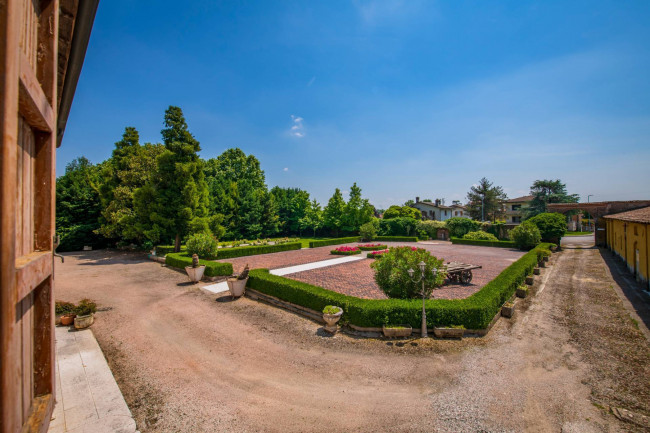 Villa for sale in Sorgà