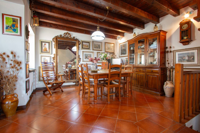 Casa singola in Vendita a Verona