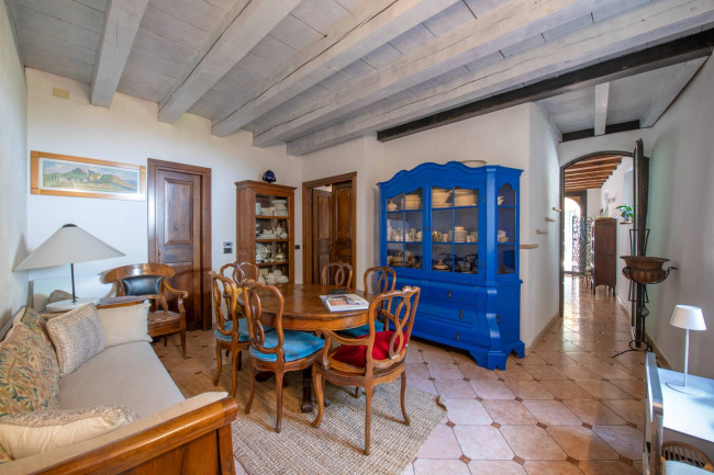 Casa Semindipendente in vendita a Verona