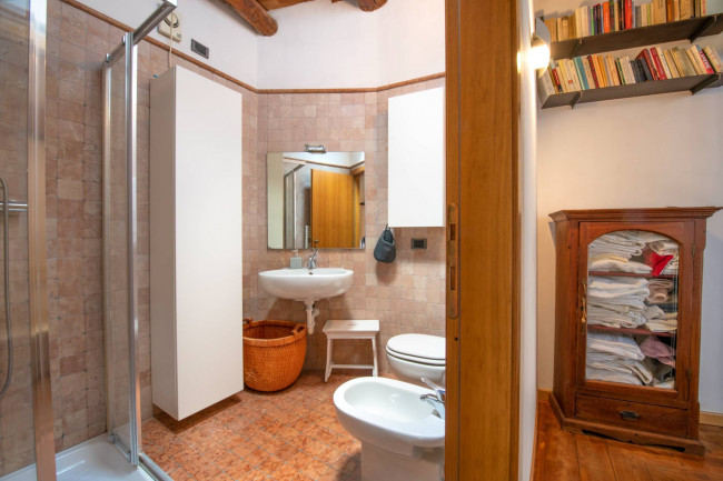 Casa Semindipendente in vendita a Verona