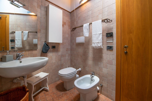 Casa Semindipendente in vendita a Verona