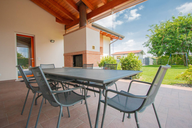Villa in vendita a Villa Bartolomea