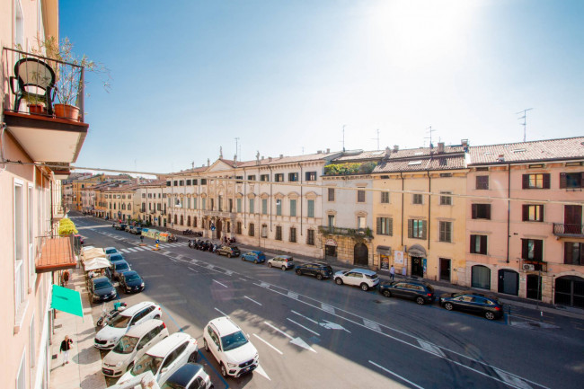 Appartamento in Vendita a Verona