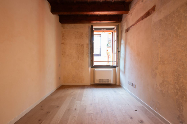 Appartamento in vendita a Verona