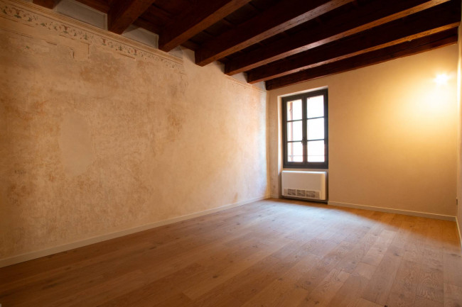 Appartamento in vendita a Verona