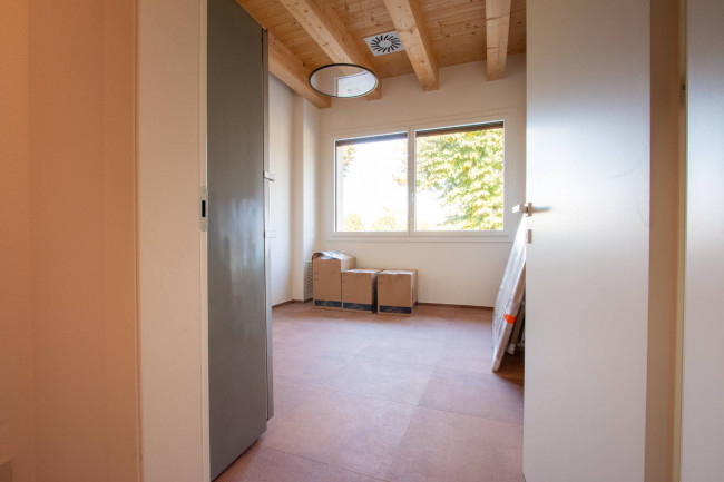 Landwirtschaftlicher Betrieb zu verkauf in Lazise