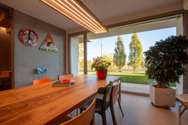 Villa for sale in San Giovanni Lupatoto