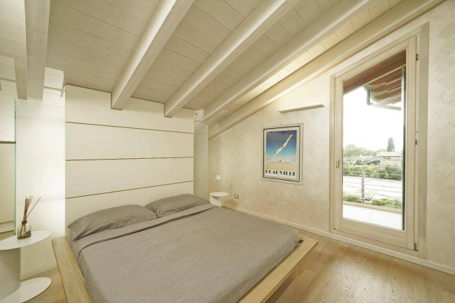 Appartamento in vendita a Sirmione