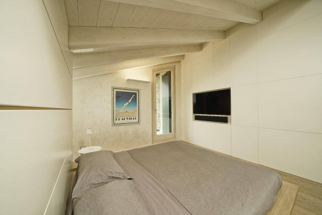 Appartamento in vendita a Sirmione