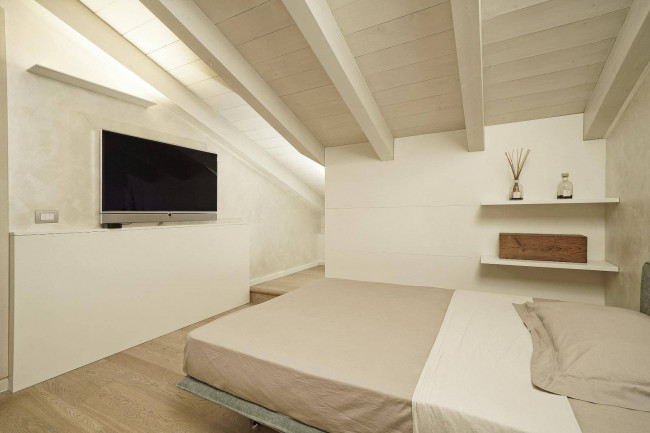 Appartamento in vendita a Sirmione