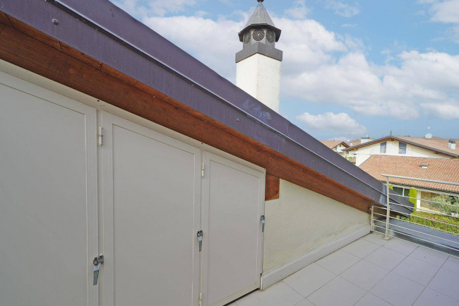 Appartamento in vendita a Sirmione