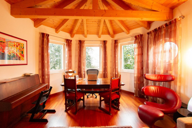 Villa in vendita a Verona