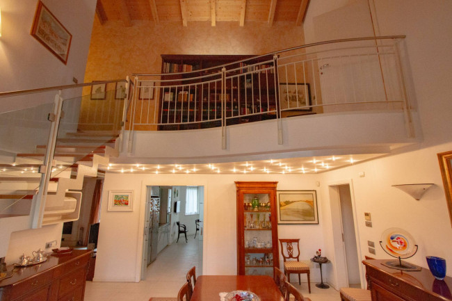 Villa in vendita a Verona