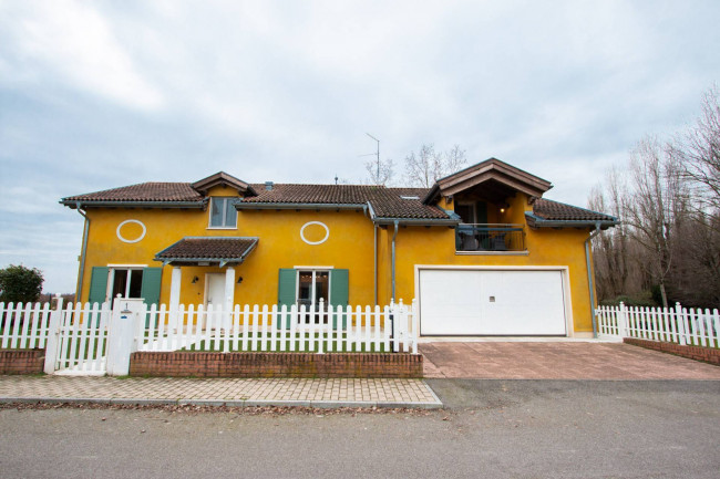 Villa in vendita a Verona