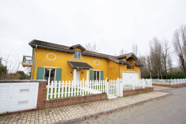 Villa in vendita a Verona