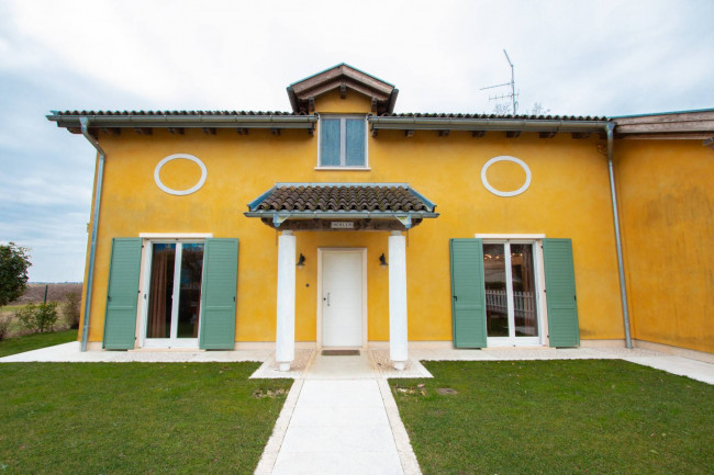 Villa in vendita a Verona