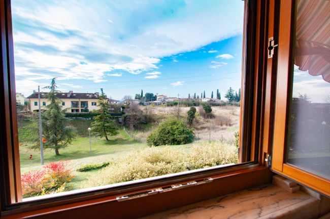 Villa for sale in Pescantina