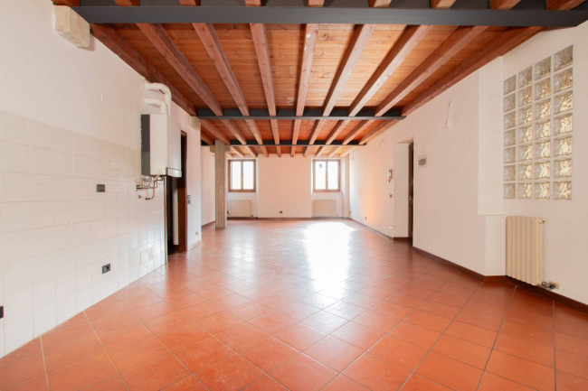 Appartamento in Vendita a Verona