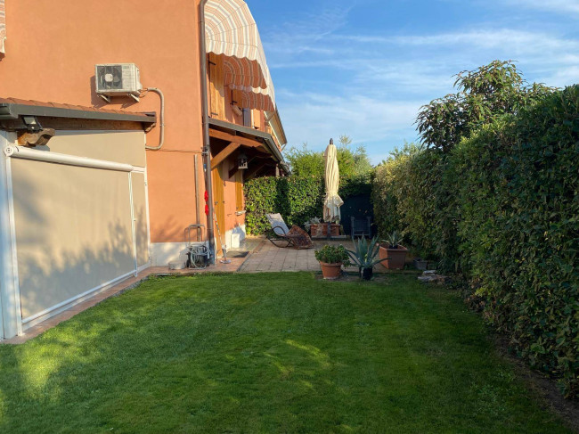 Villa for sale in Pescantina