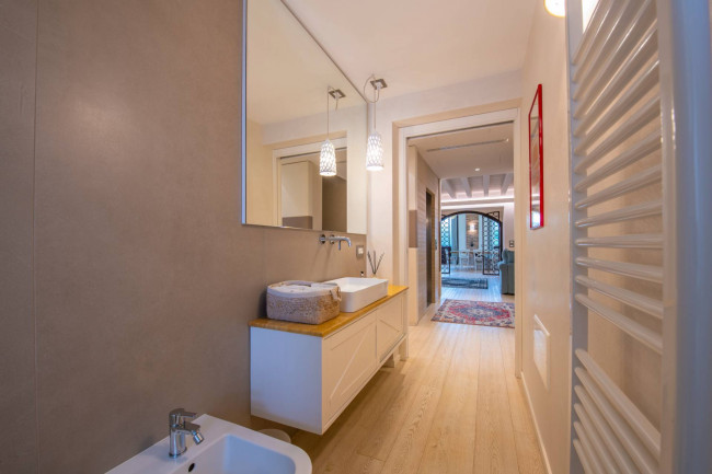 Villa in vendita a Lazise