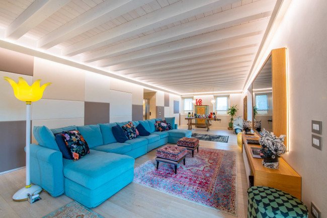 Villa in vendita a Lazise