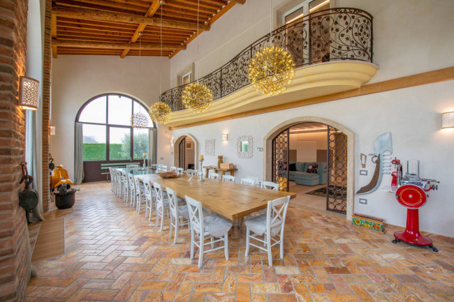 Villa in vendita a Lazise