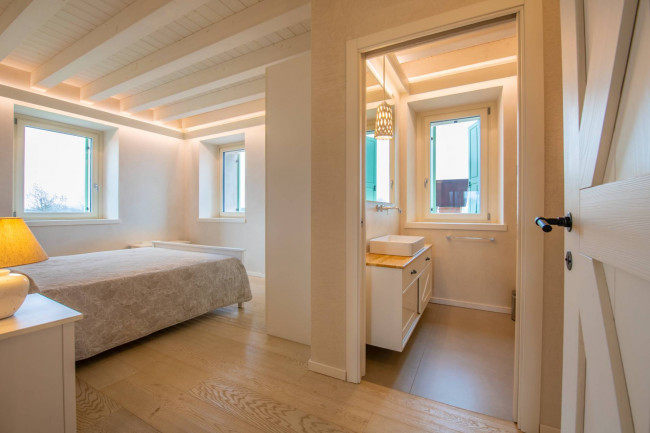 Villa in vendita a Lazise