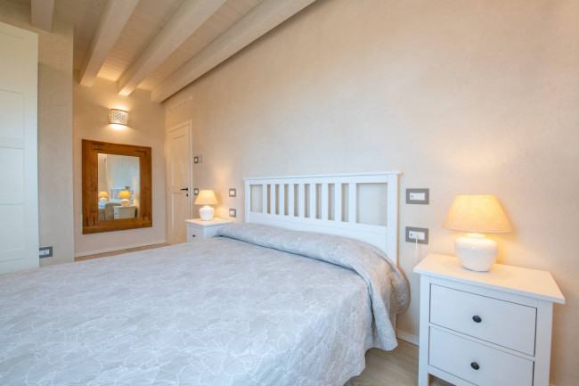 Villa in vendita a Lazise