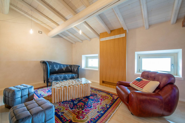 Villa in vendita a Lazise