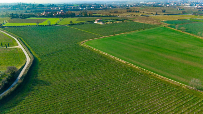 Villa in vendita a Lazise