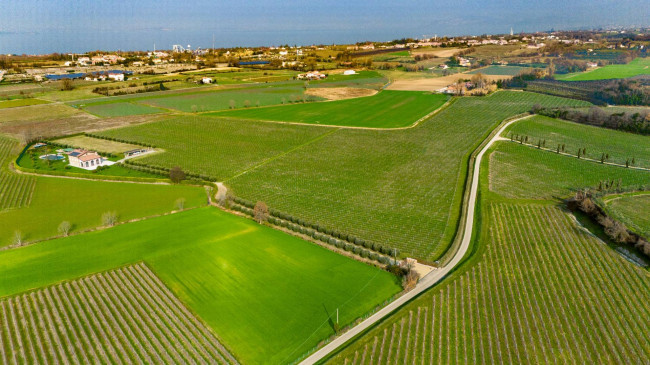 Villa in vendita a Lazise