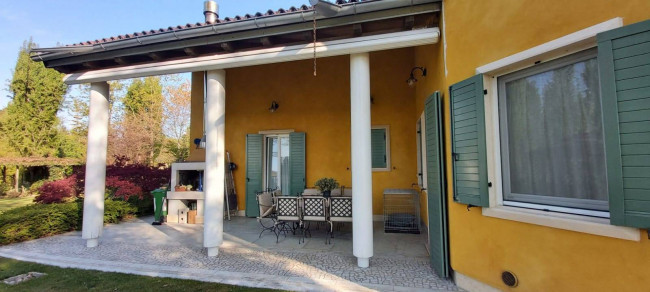 Villa in vendita a Vigasio