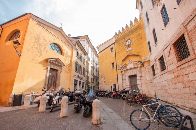 Appartamento in Vendita a Verona