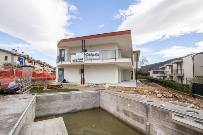 Appartamento in vendita a Garda