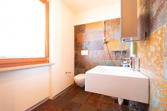 Villa in vendita a Brenzone