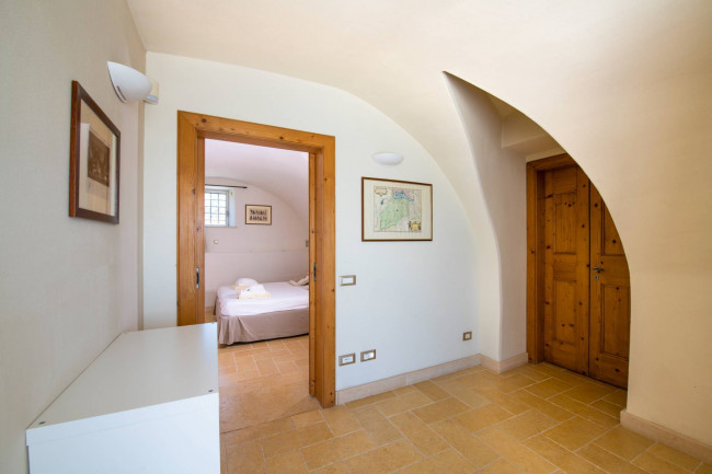 Rustico in vendita a Caprino Veronese