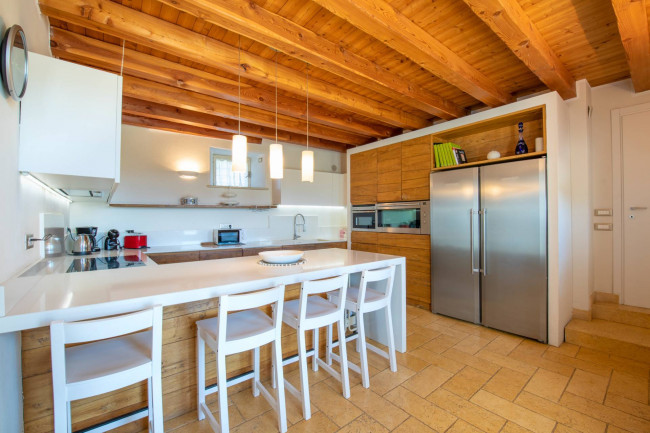 Rustico in vendita a Caprino Veronese